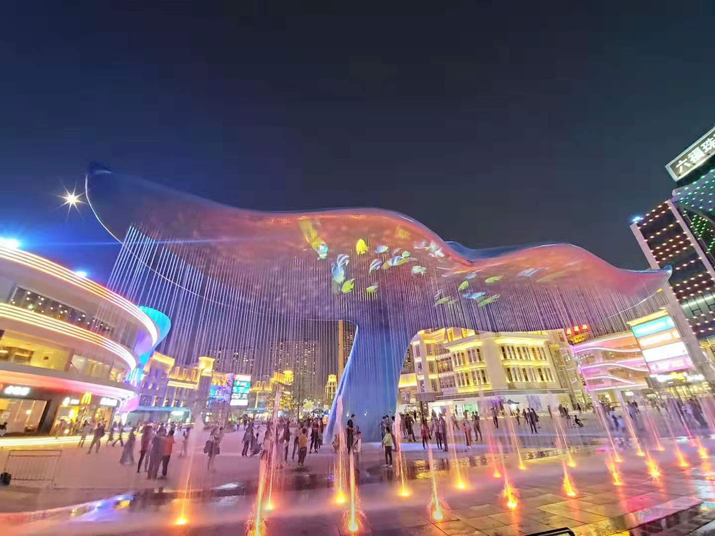 東(dōng)莞華南(nán)摩爾城(chéng)